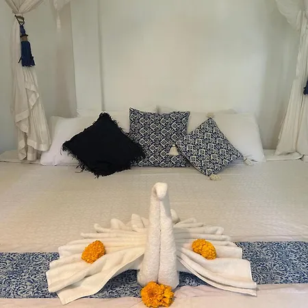 Sannyas Boutique Hotel