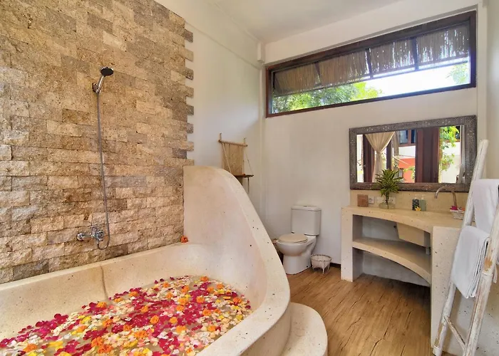 Sannyas Boutique Guest house