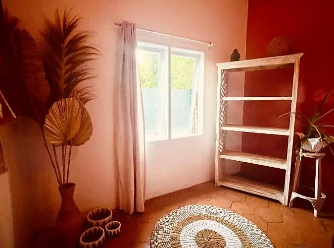 Sannyas Boutique
