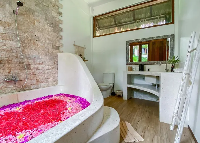 Sannyas Boutique Uluwatu (Bali)